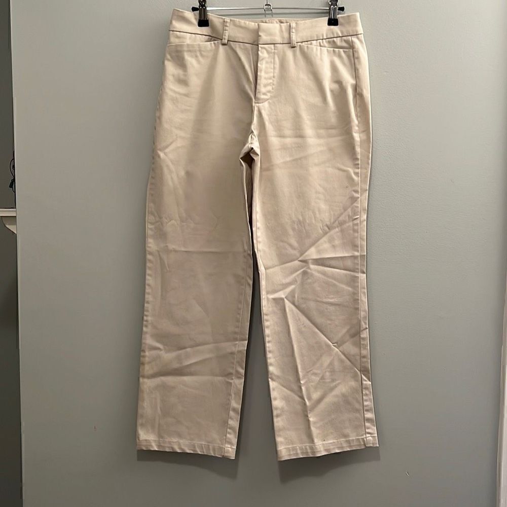 Dockers Women's Beige Petite Ideal Fit Straight Chinos